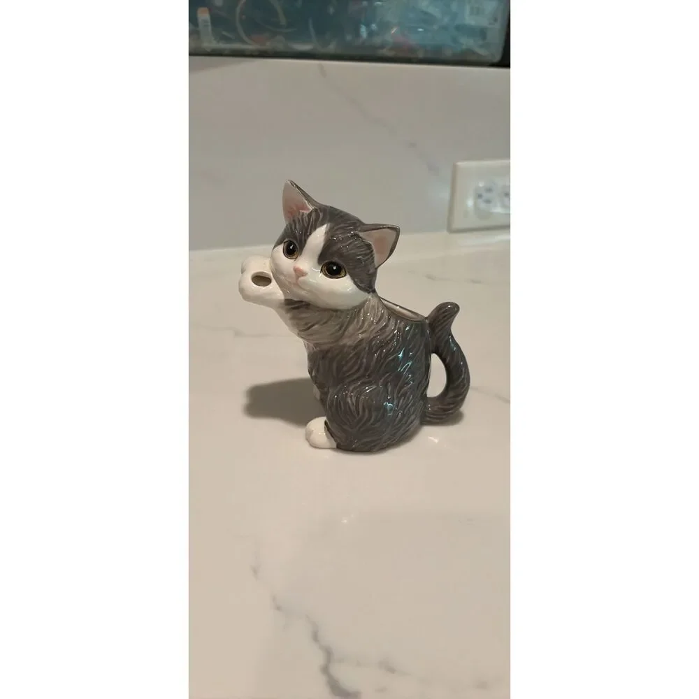 Hearth and Home Designs Ceramic Cat Creamer